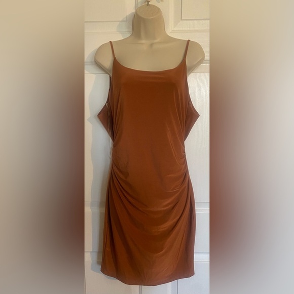 olive tree Dresses & Skirts - Olive Tree Burnt Orange Rust Mini Dress with Open Back
